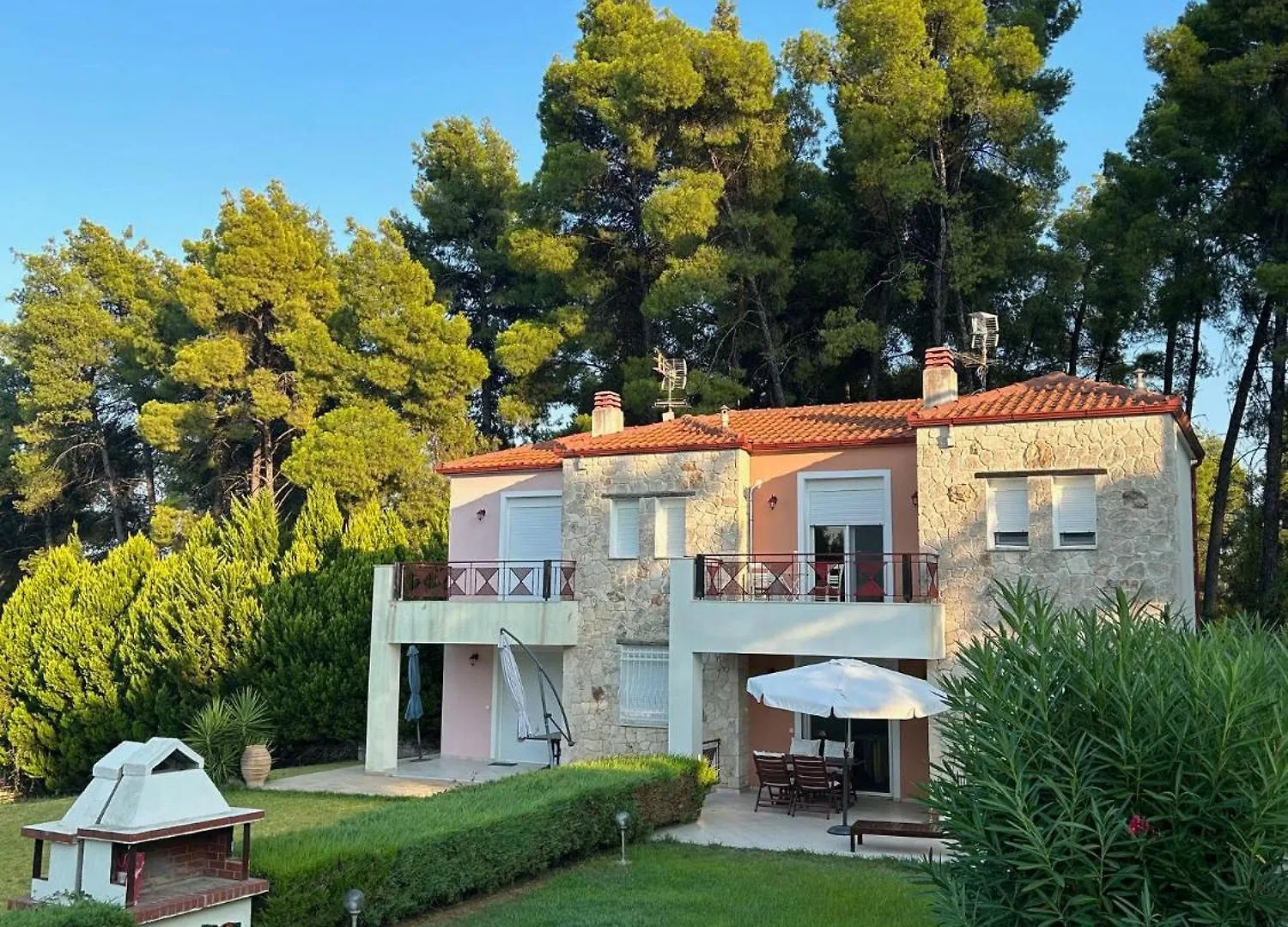 Paradise Pines Xenia - Near Hroussou And Xenia Beach Paliouri
